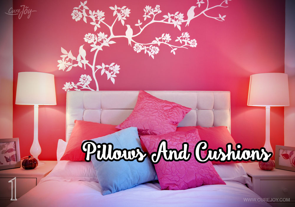 1-pillows-and-cushions