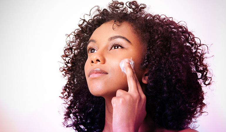 Exfoliate with baking soda for problem free skin