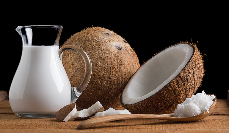 Coconut milk stimulates the hair follicles, thus increasing hair growth in alopecia.