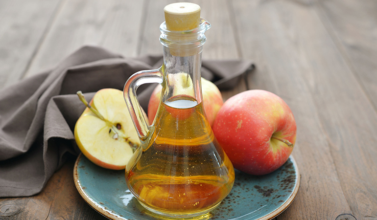 apple cider vinegar can treat boils