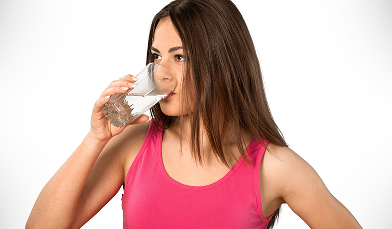 Drink water before eating