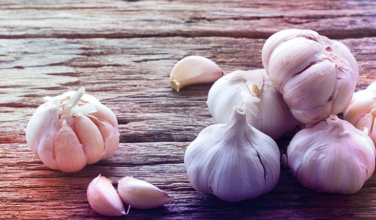 Garlic has anti-diabetic and hypolipidemic properties, which help you maintain healthy blood sugar levels)