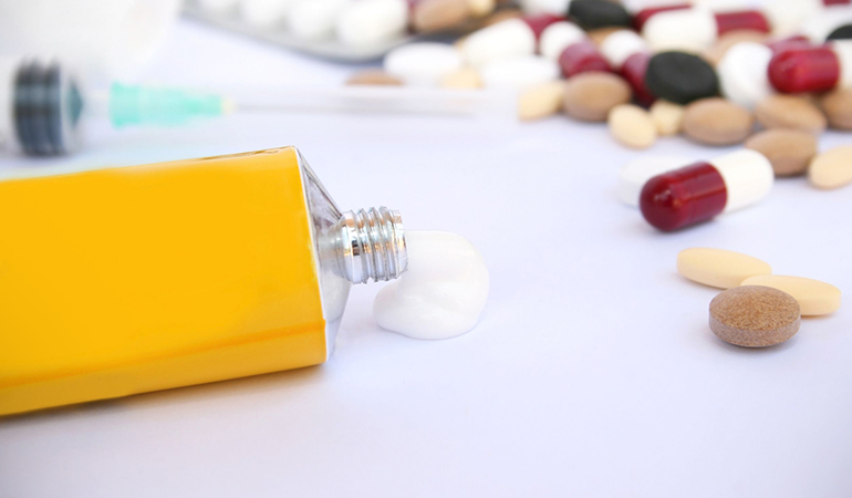 Anti-acne antibiotics come in cream and pill form.