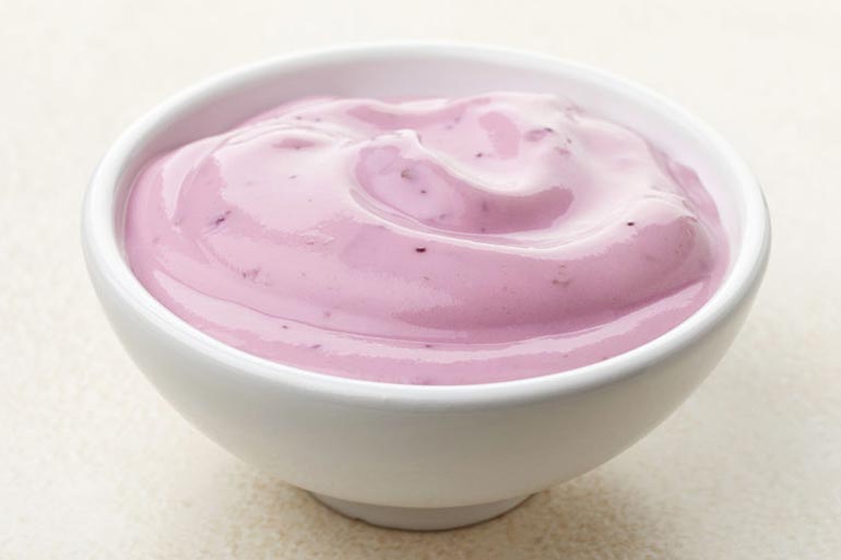 Flavored yogurt contains too many artificial sugars