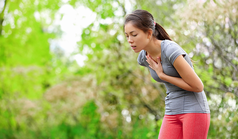 Avoid eating too much or too little to prevent nausea during a workout