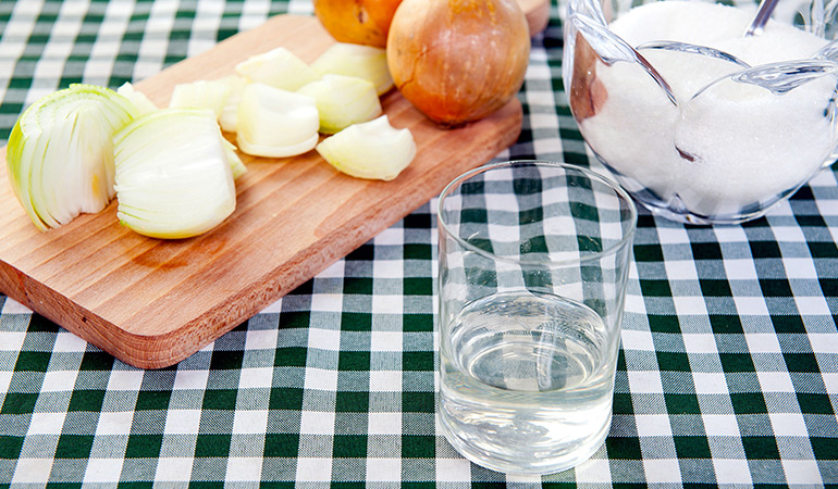 Onion juice may reduce dark spots on the penis among other issues