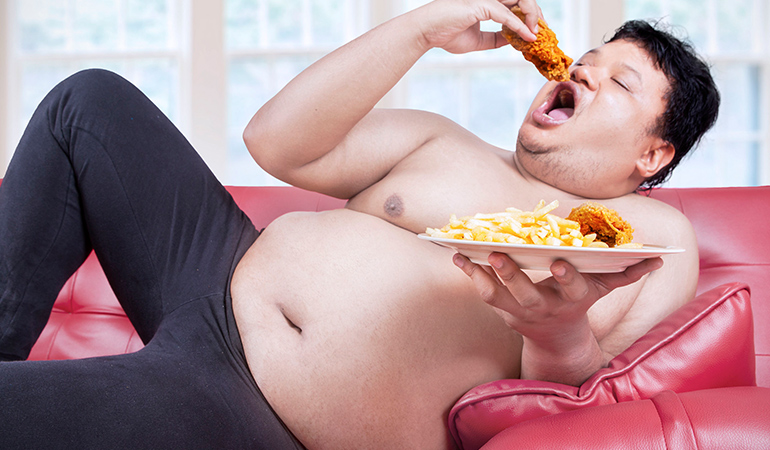 Overeating on cheat days can lead to weight gain