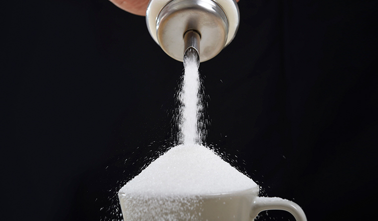 Harmful effects of excess sugar consumption