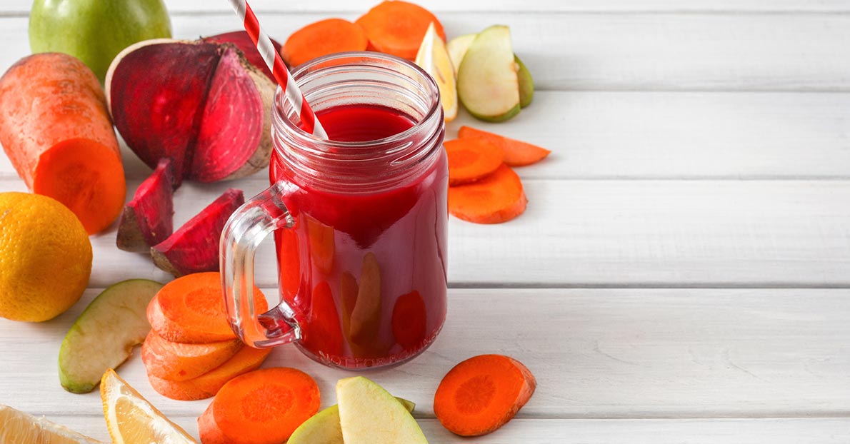A fresh drink made from carrots, apples, beets, and lemon has proved to prevent cancer