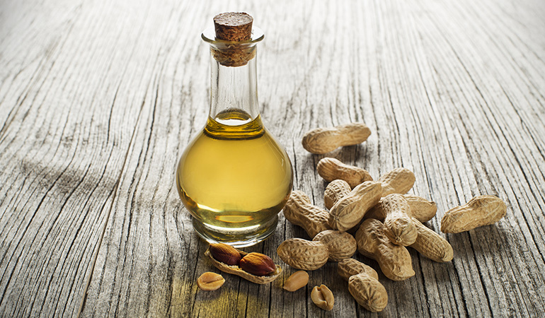 Peanut oil promotes weight loss.