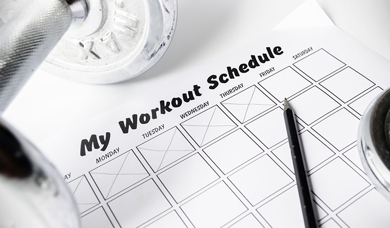Set achievable fitness goals for yourself to stay motivated and get fit faster