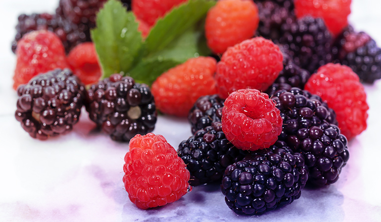 Berries have 0.76 mg of zinc