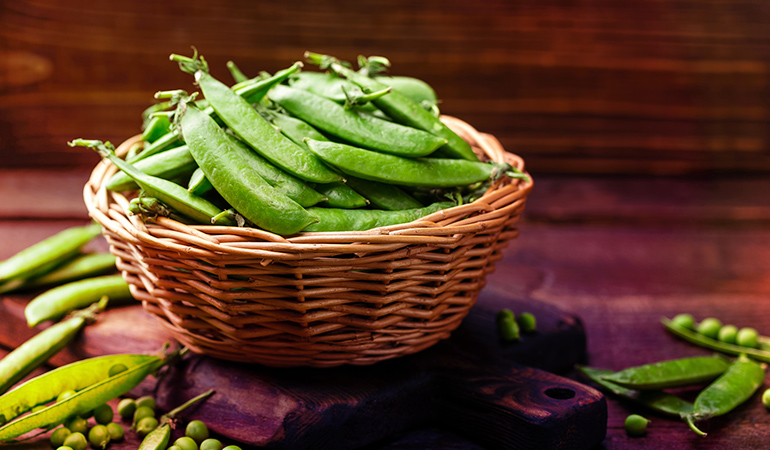 Peas have 1 mg of zinc.