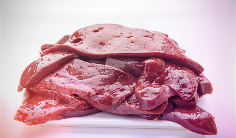 Three ounces of roasted beef steak has 33 mcg of selenium.