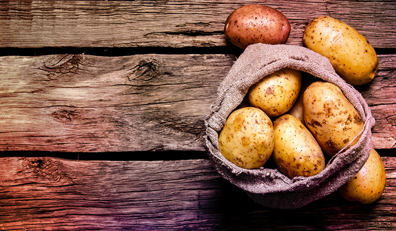 1 cup of potatoes has 0.16–0.47 mg of coq10.